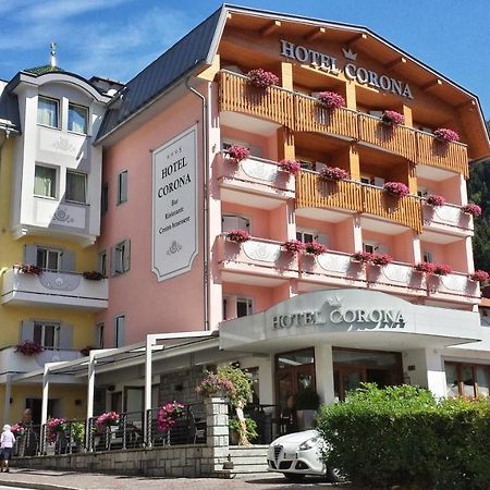 Hotel Corona Pinzolo Ngoại thất bức ảnh