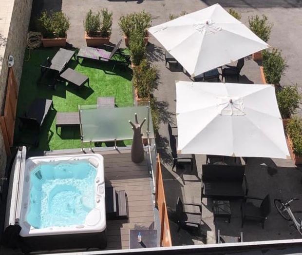 Hotel Corona Pinzolo Ngoại thất bức ảnh